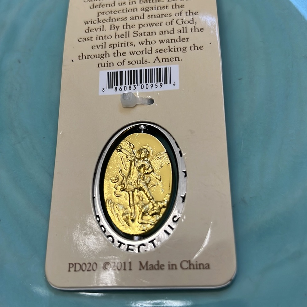 NWT St Michael Silver Key Chain - Picture 5 of 5